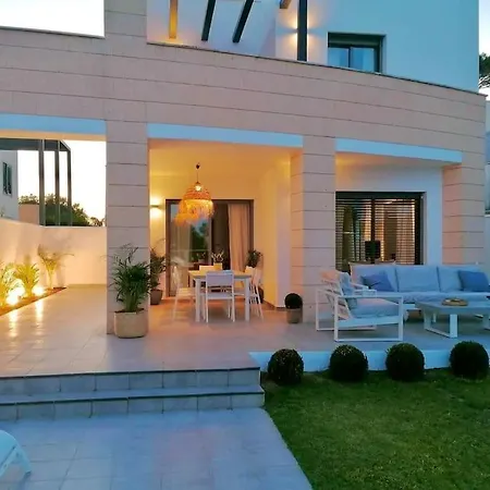 Exclusiva Villa Lujo con piscina privada by Chiclana Dreams-2
